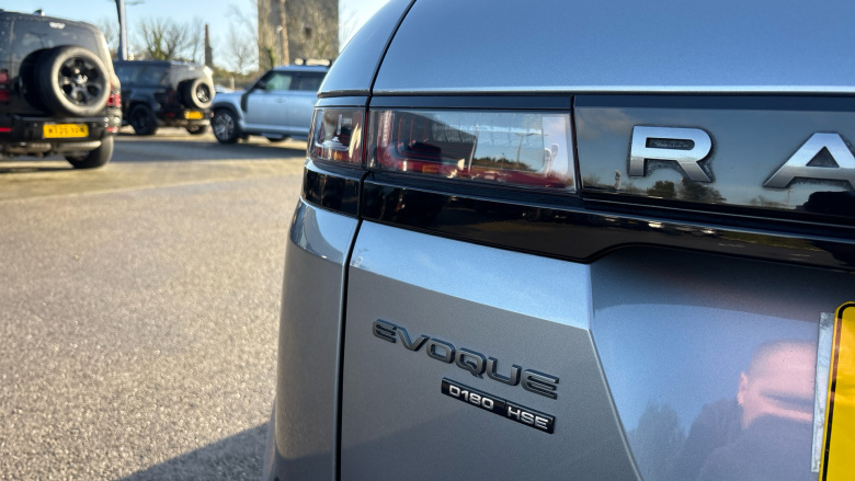 Land Rover Range Rover Evoque 2.0 D180 R-Dynamic HSE 5dr Auto Diesel Hatchback